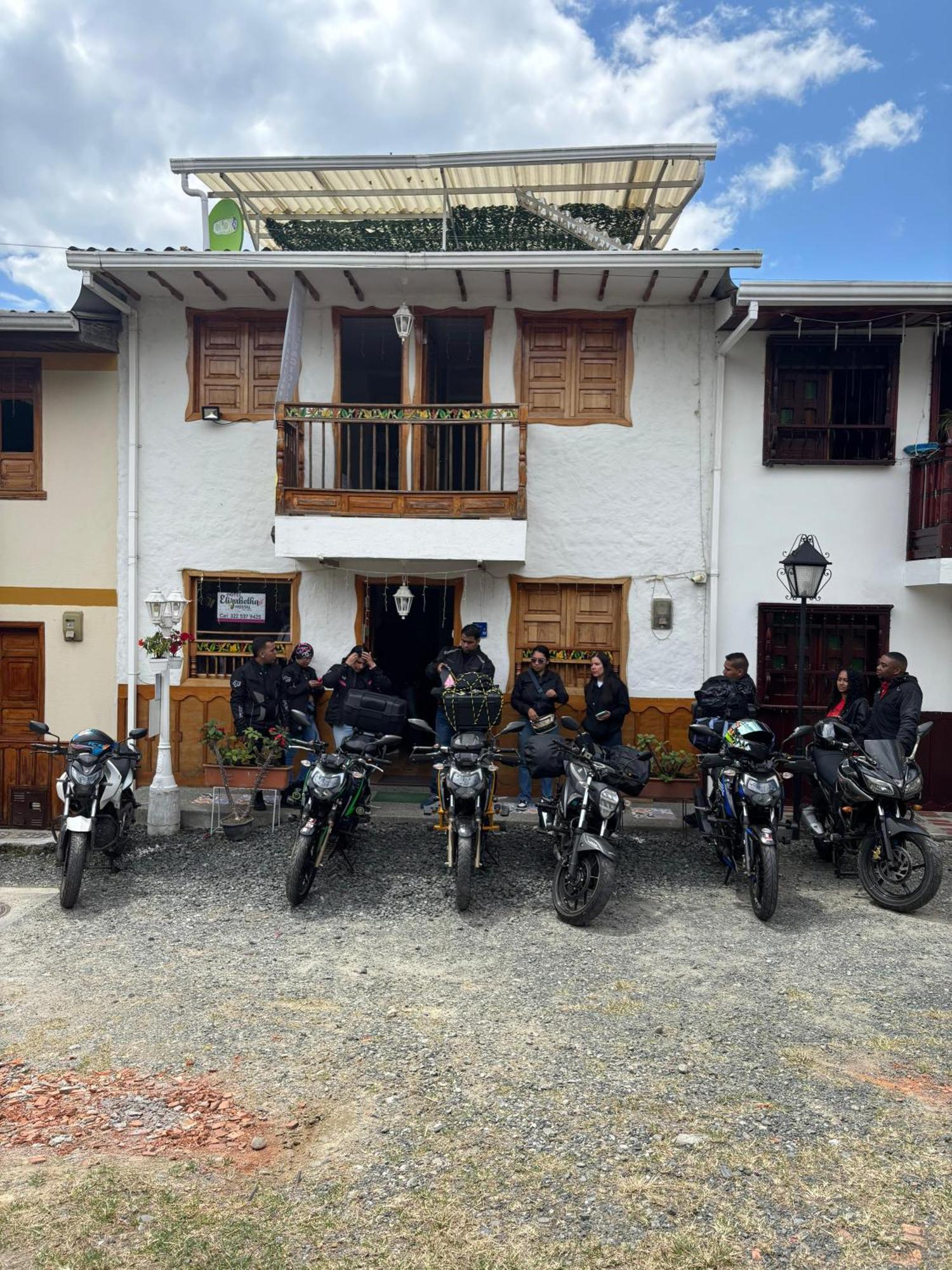 Elizabetha Hostal Salento Exterior photo