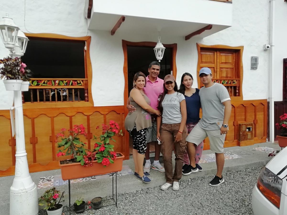 Elizabetha Hostal Salento Exterior photo